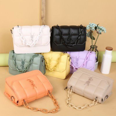 Tas import banyak model terbaru hanya 100rb saja + free ongkir sejabodetabek