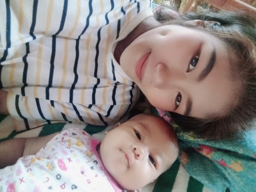 ลูกน้อย 2 เดือนกว่าไม่ขับถ่าย