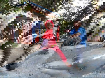 Idul fitri momen ajak anak rekreasi