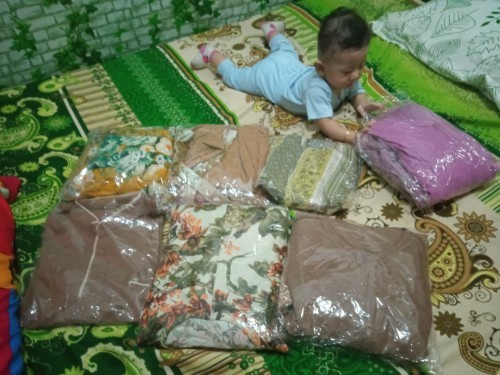 Lebaran dirumah aja, tetap pakai baju baru!