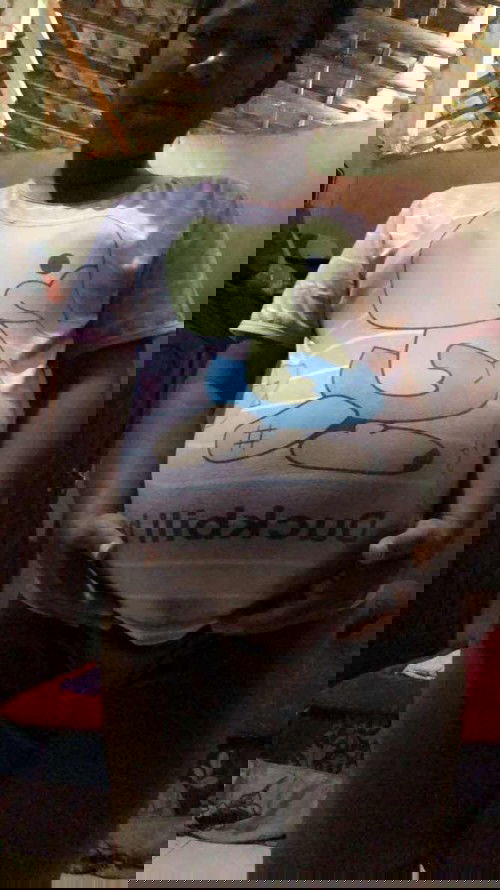 Ya Allah rasa y dah nano2 bnget tinggal nunggu hpl aj, g trasa udah 8 bulan lebih 1minggu, yuk cpa aja yg hpl y Bln juni