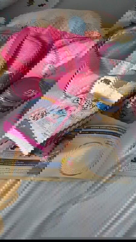 Sau hơn tuần thì cũng đã nhận được những món quà nhỏ nhưng ý nghĩa của Enfa