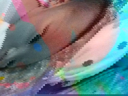 Alhamdulillah sidedekx uda lahir  kemarin tgl 16/4/21 lebih cpt dr HPL,
Hplx tggl 3buln 5