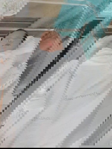 แตกแล้วคัาบกำหนดคลอด16เมษามาแตก27เมษา ด.ช.ภูมิใจ น.น.แรกคลอด3965คัาบ🥰