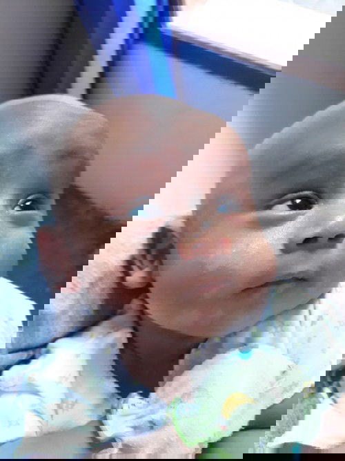 Tanya tentang wajah baby.