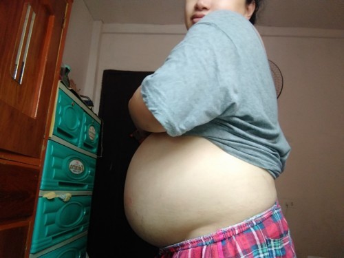 TUMMY PICTURE @34 WEEKS