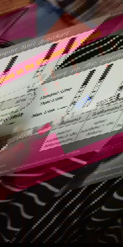 ท้อง2
แม่ๆเคยสังเกตตนเองไหมค่ะ ขณะตั้งครรค์ ลูกดิ้นแล้ว
เคลื่อนตัว พอลองบีบที่เต้าก็มีน้ำนมออก