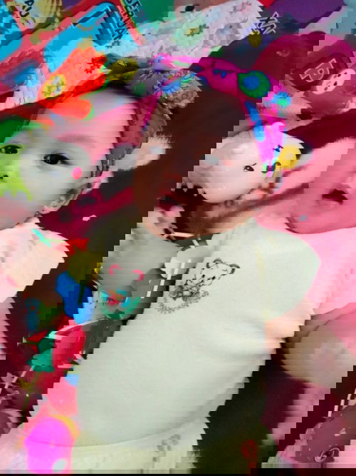 perkembangan anak usia 4-5 bulan