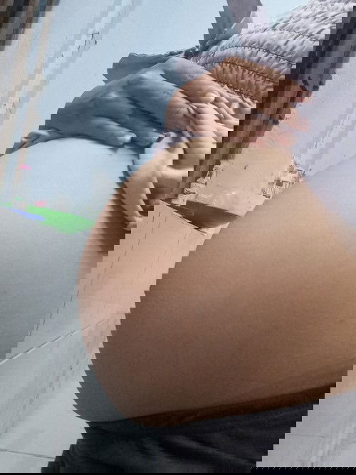 Bụng em 35 tuần như vậy đã sụt chưa các mom.e nặng nề và đau thốn thốn hoài