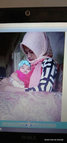 BANGGANYA MENJADI SEORANG IBU