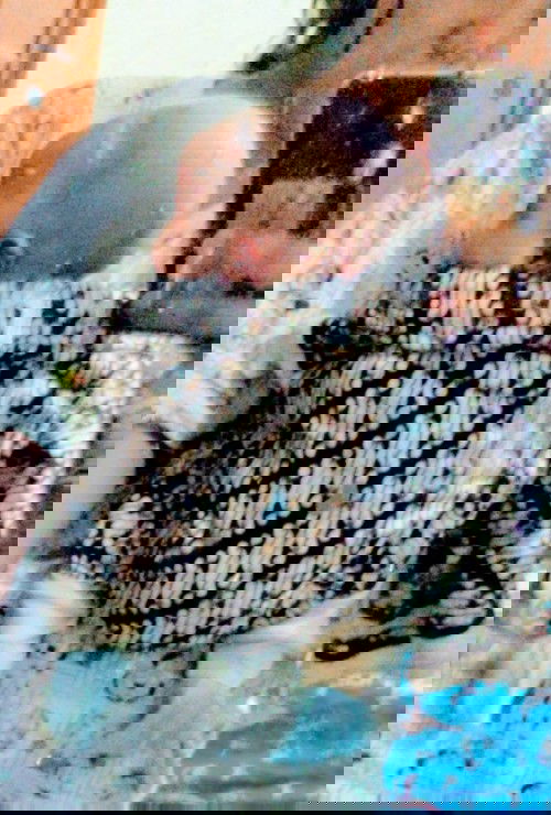 Gumoh setiap di gendong Mshape