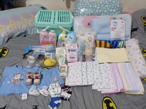 แม่หมดเงินซื้อของให้ลูกๆไปกี่บาทกันคะ ทั้งหมดนี้แม่บ้านนี้หมดไป1,770บาทเองค่ะ กำหนดคลอดตุลา🥰