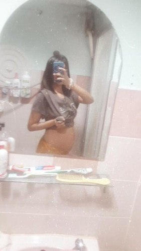 แม่บ้านไหนท้องแปดเดือนแล้วแต่ท้องเล็กเท่านี้ไหม