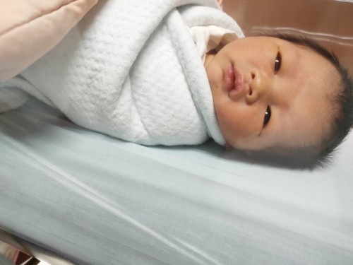 ทีมพฤษภาแตกแล้วครับ