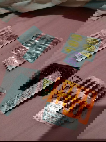 FREEE VITAMINS FOR PREGGY MOMMA!