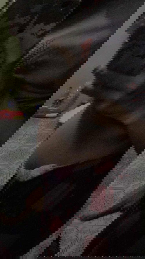 4เดือน ท้องเล็กไปมั้ยคะ