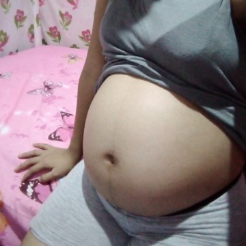 Mga momshie ano pong sa tingin niyo maliit or Malaki ? Sabi kc ng iba maliit lng daw siya🥺