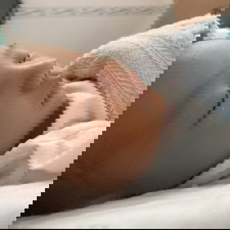 Chị em đang cho con theo Easy mách em vài cách với ạ, em đau đầu quá vì con không chịu hợp tác.