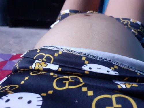 ครีมNe'on ช่วยอุดหนุนหน่อยจ้า