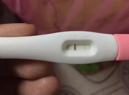 ตรวจครรภ์ค่ะ ขอถามหน่อยแบบนี้ท้องไหมคะ