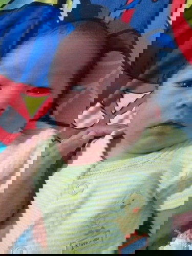 ขอดูเด้กนมแม่+นมS26สีม่วงหน่อยจ้าา