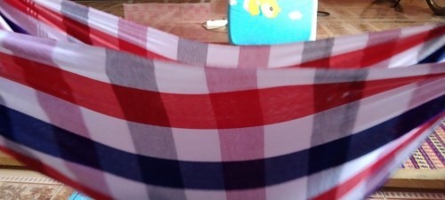 บ้านไหนให้น้องนอนแปผ้าขาวม้ามั้งคะ