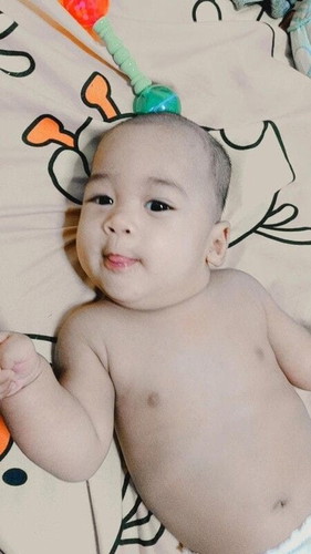 ลูกไม่ยอมดูดขวด