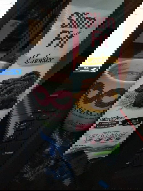 Cemilan dan Susu Prenagen donk