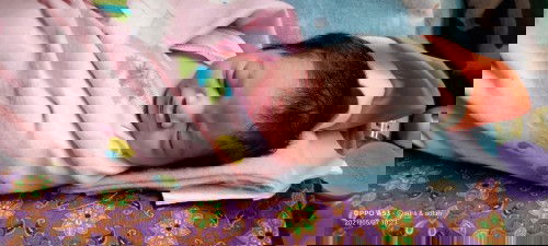 Alhamdullilah bun lahir dengan sehat dan selamat .hpl 4juni lahir 26 mei jam 11.00 tadi malam