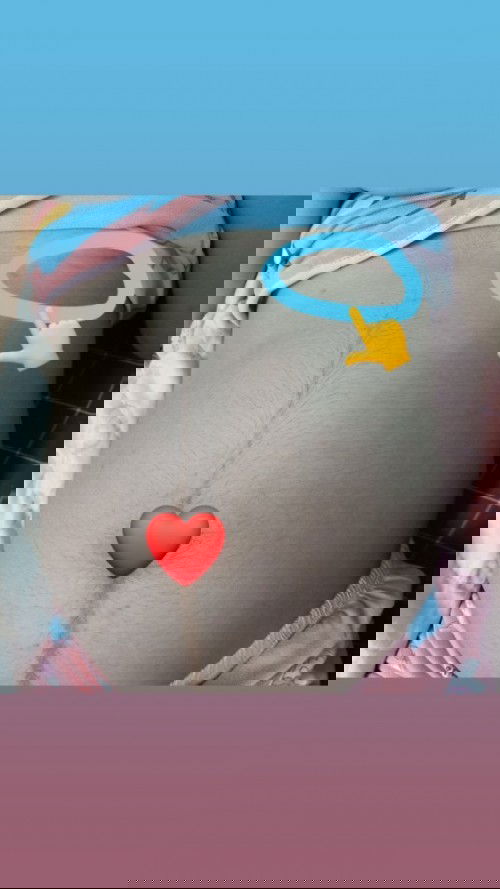 อยากถามแม่ๆบ้านไหนเจ็บใต้ราวนมบ้างคะตรงซีกโครงด้านซ้ายนะค่ะ  เกิดจากอะไร แล้วจะเป็นอันตรายอะไรไมคะ