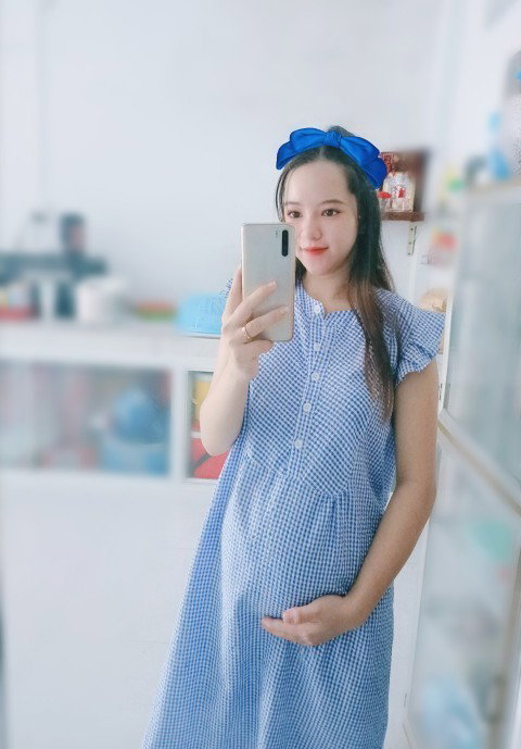 Rạn da vùng ngực :((