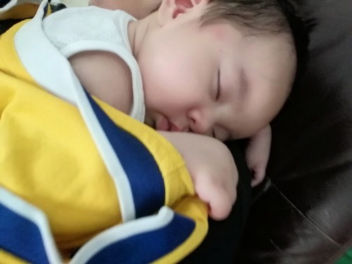 มีลูกๆของคุณแม่คไหนติดอะไรแปลกๆบ้างมั้ยคะ