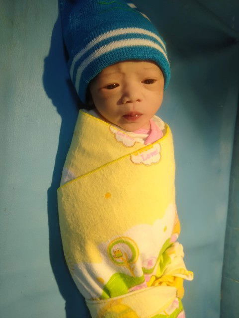 kelahiran anak pertama