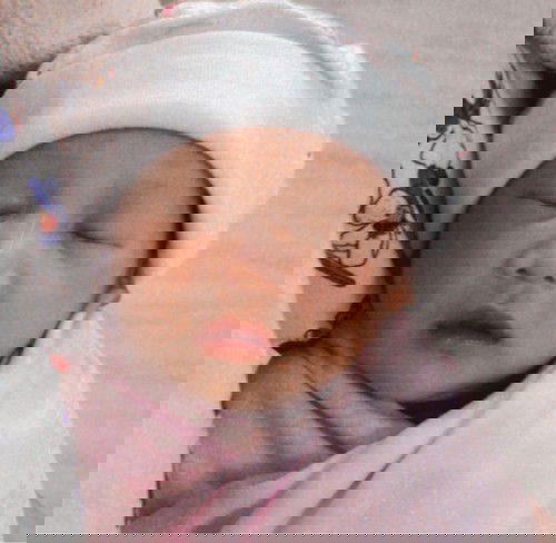 ลูกลิ้นขาวทำอย่างไรดีสอบถามแม่ๆที่มีประสบการณ์ค่ะ