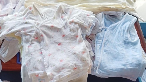 เสื้อผูกเด็กอ่อน บอดี้ผูก เสื้อผูกเด็กแรกเกิด มือสองญี่ปุ่น ส่งฟรี🚚