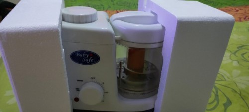 Ass bunda2 saya mau jual Mesin Makanan bayi baby safe bund, bisa buat kukus n menghaluskan jg..