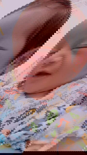 Lahir di usia 38weeks