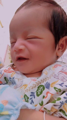 Lahir di usia 38weeks