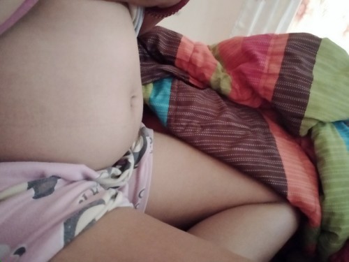 ท้องใหญ่ไปไหมค่ะ หรือปกติ