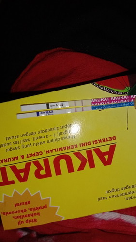 mom mau nanya nih. Sya positif hamil Kira kira sdah brpa w ya, sya trahir haid itu 13 April. πππ