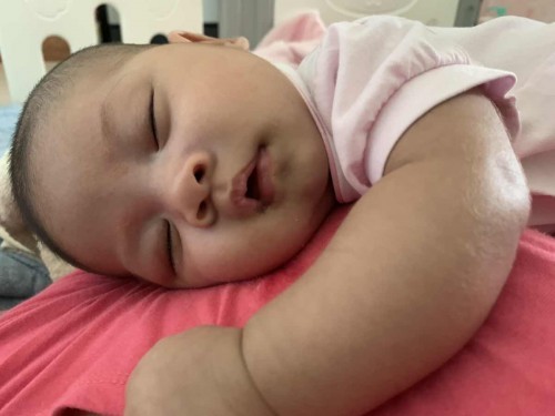 ลูกสาว2 เดือนครึ่ง ติดแม่