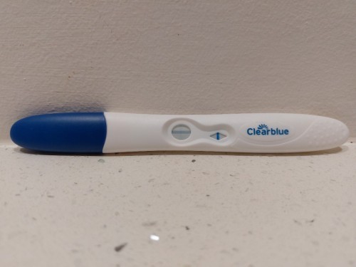 Faint line at 16dpo