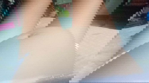 น้องเค้าทำอะไรค่ะแม่ๆ 
นอนตะแคงดีๆเปนเฉยเลย เลยนอนหงาย ท้องแรกไม่เคยเปนค่ะ