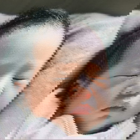 ลูกนอนผวาและร้องเสียงตกใจ ทั้งตอนตื่นตอนหลับทำอย่างไรดีคะ