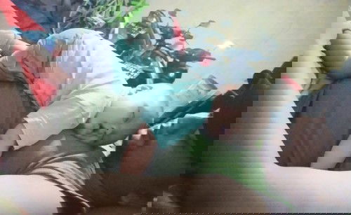 Bayi usia hampir 3 bulan tapi belum kuat menyangga kepala sendiri