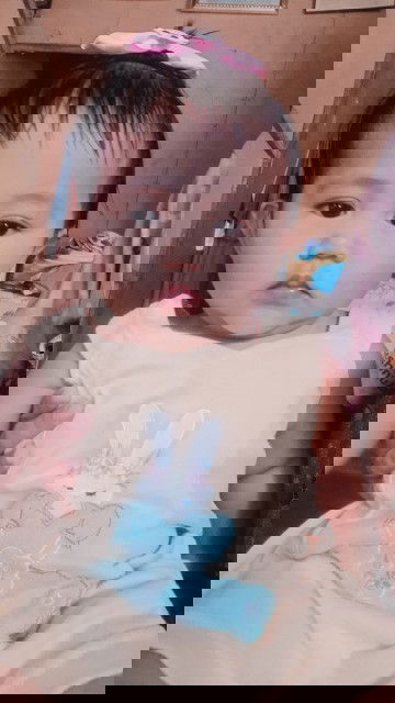 น้อง6เดือนกว่าแล้วแต่น้องไม่ยอมกินเลยค่ะ ป้อนแล้วอ้วกค่ะ