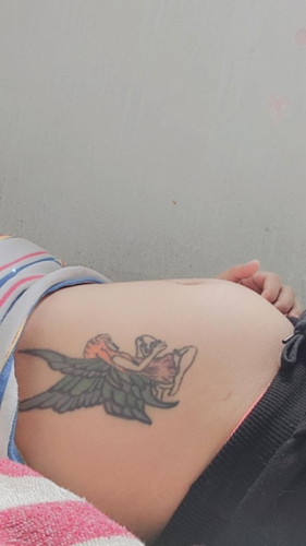 น้องโก่งตัวเก่งมาก ถ้าไม่โก่งตัวคิดว่าไม่ใช่คนท้องเลยคนข้างบ้านชอบบอกว่าท้องปลอม โกหก ผช ว่าท้อง