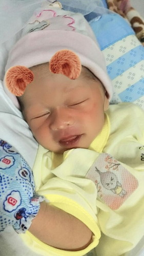 อยากสอบถามหน่อยค่ะคุณแม่บ้านอื่นสระผมให้น้องทุกวันไหมค่ะ