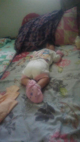 Bayi 1bulan lebih tdur tengkurap