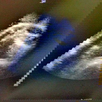 Due data hampir dekat